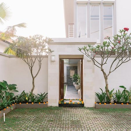 Kubu Benoa Guest House Nusa Dua  Exterior photo